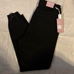 High-Waist Black Women’s Jeans